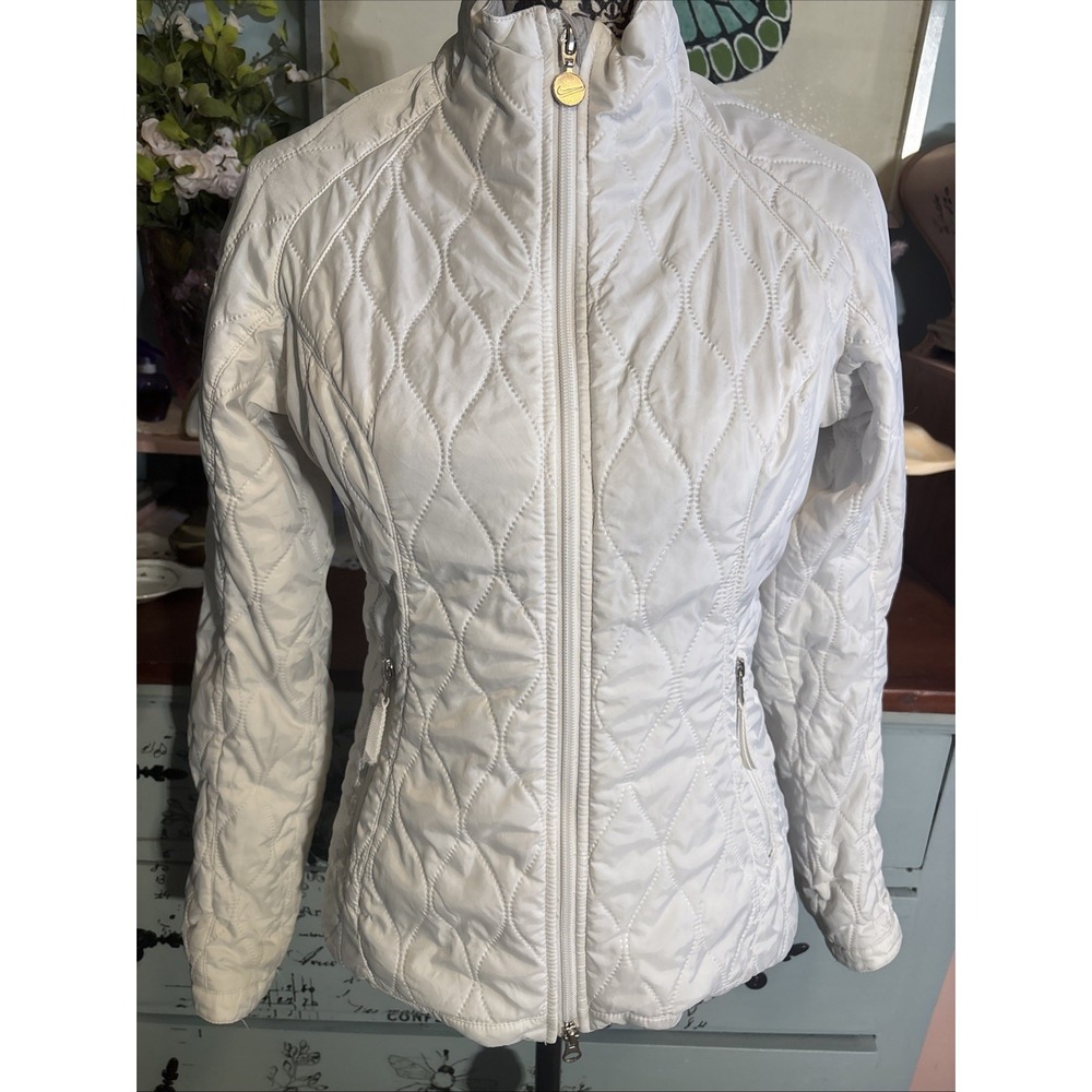 Nike Jacket Quilted Packable.  Long Sleeve Activewear. Pockets. Fitted Sz Small.